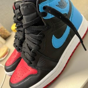 Womens Air Jordan 1 size 6